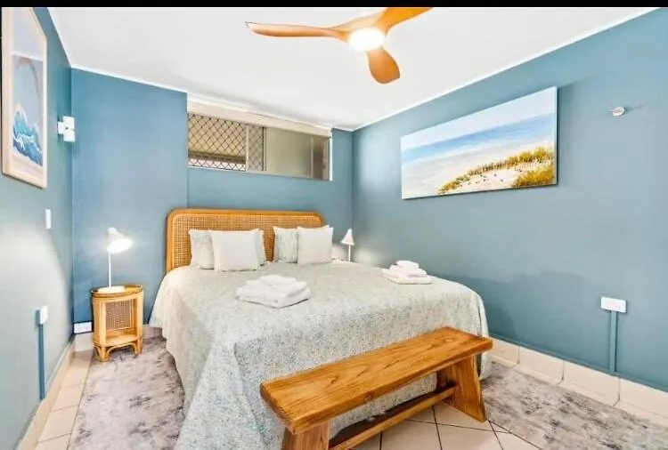 Apartment Blue Palms By The Beach Gold Coast